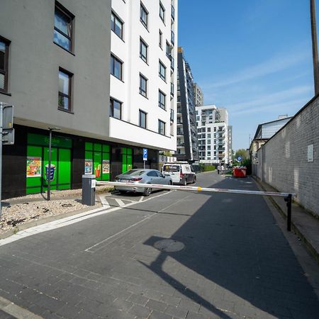 Skierniewicka Apt - Parking, Workspace, Balcony - By Rentujemy Βαρσοβία Εξωτερικό φωτογραφία