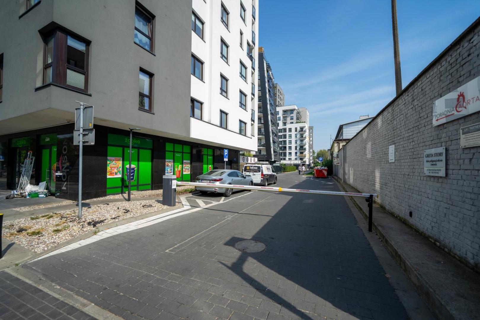 Skierniewicka Apt - Parking, Workspace, Balcony - By Rentujemy Βαρσοβία Εξωτερικό φωτογραφία