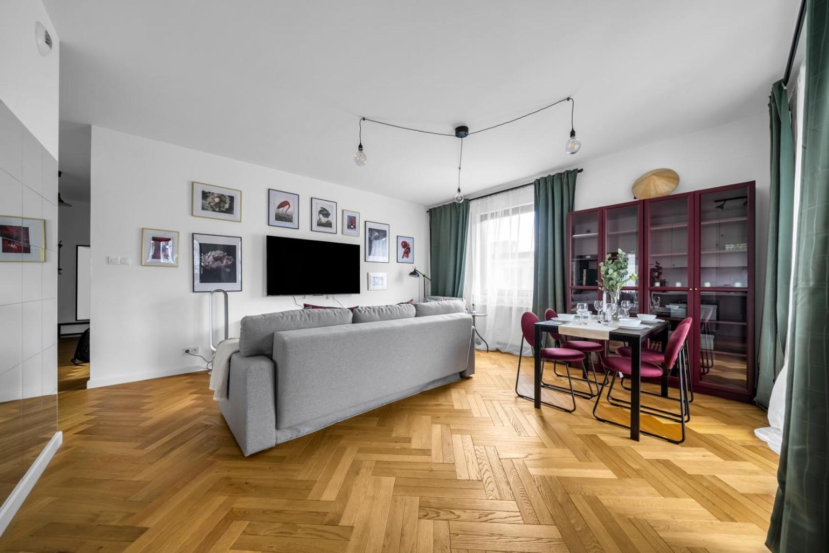 Skierniewicka Apt - Parking, Workspace, Balcony - By Rentujemy Βαρσοβία Εξωτερικό φωτογραφία