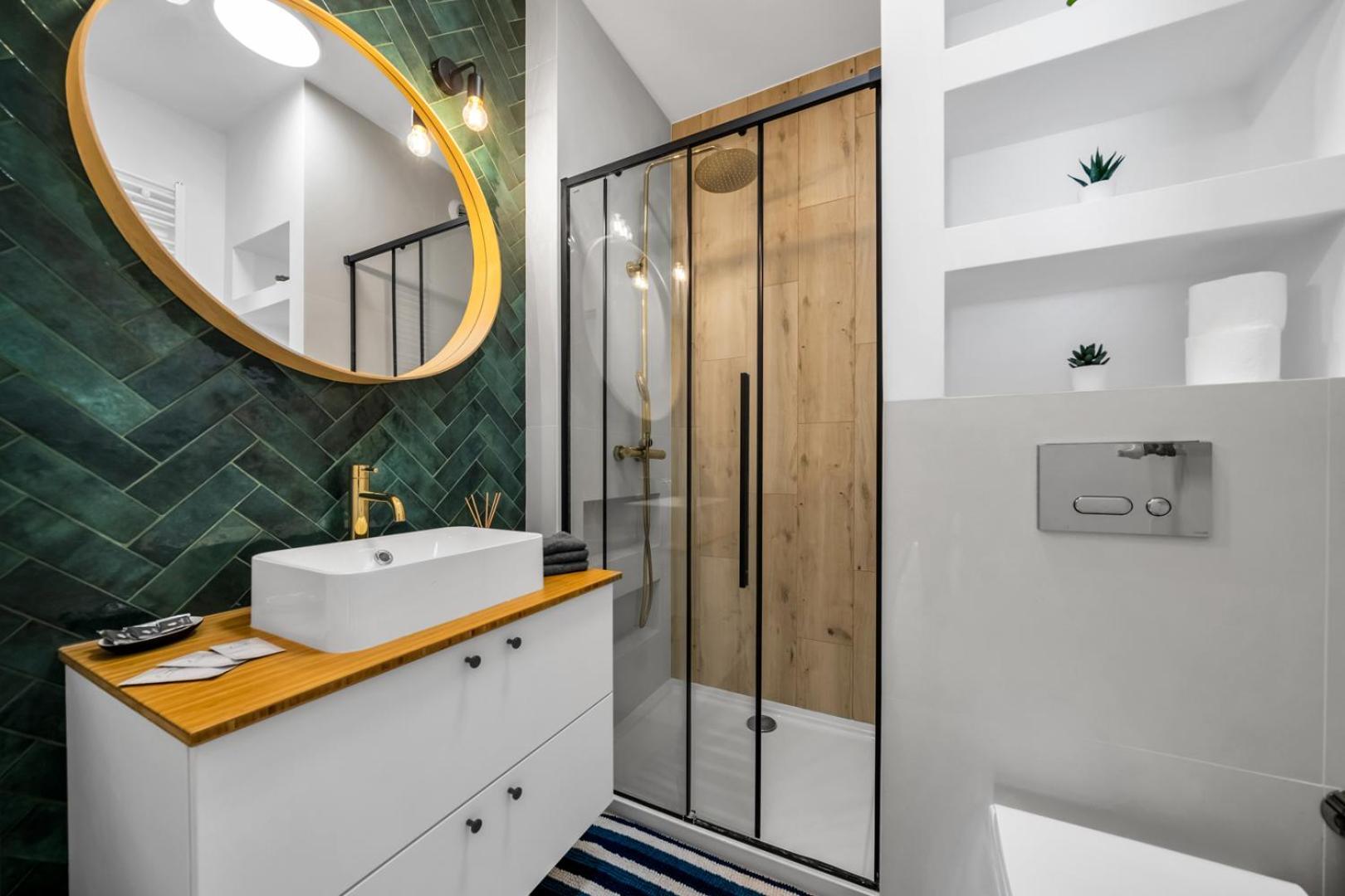 Skierniewicka Apt - Parking, Workspace, Balcony - By Rentujemy Βαρσοβία Εξωτερικό φωτογραφία