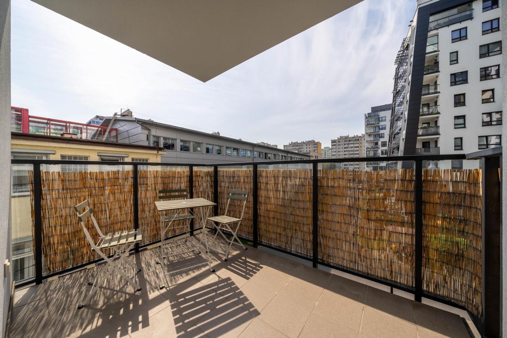Skierniewicka Apt - Parking, Workspace, Balcony - By Rentujemy Βαρσοβία Εξωτερικό φωτογραφία